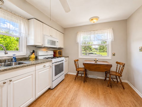 Tiny photo for 291 3rd Street, Wheeling, IL 60090 (MLS # 12684900)