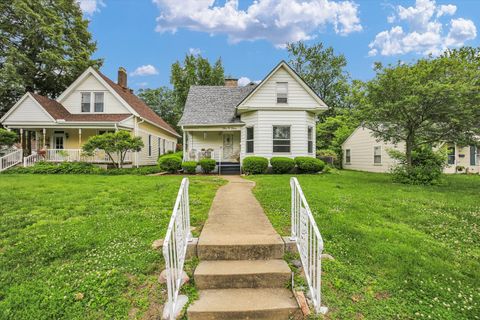 Photo of 503 S Buchanan Street, Danville, IL 61832 (MLS # 12657028)