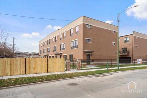 Tiny photo for 3638 S Western Avenue #F, Chicago, IL 60609 (MLS # 12526629)