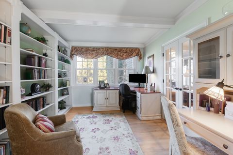 Tiny photo for 4 Ashford Court, South Barrington, IL 60010 (MLS # 12588647)