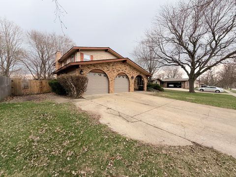 Tiny photo for 516 Ca Crest Drive, Shorewood, IL 60404 (MLS # 12604273)
