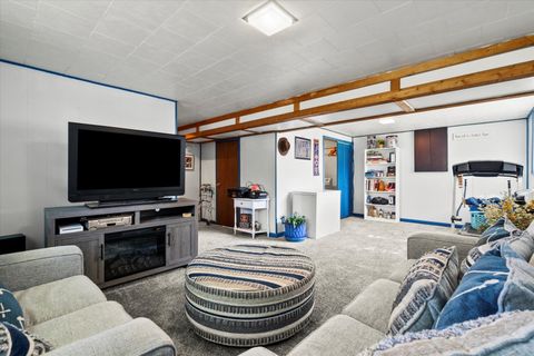 Tiny photo for 804 Bussey Court, Streamwood, IL 60107 (MLS # 12433122)