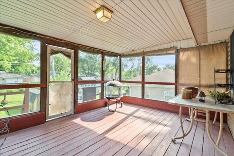Tiny photo for 804 Bussey Court, Streamwood, IL 60107 (MLS # 12433122)