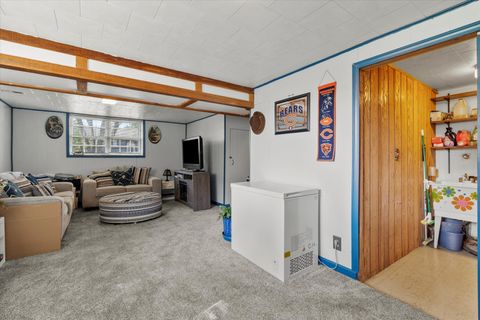 Tiny photo for 804 Bussey Court, Streamwood, IL 60107 (MLS # 12433122)