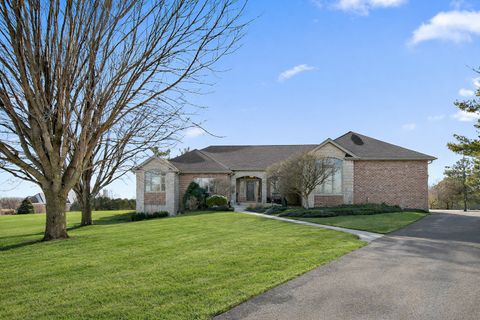 Photo of 17966 S Hunt Club Drive, Mokena, IL 60448 (MLS # 12563966)