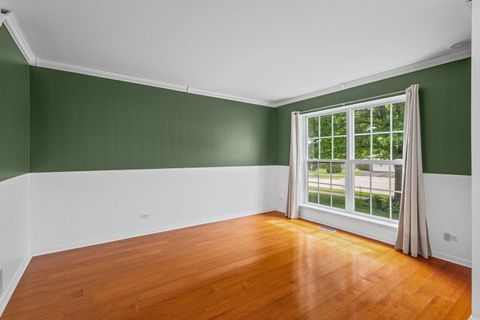 Tiny photo for 4456 W Lawn Avenue, Waukegan, IL 60085 (MLS # 12675810)