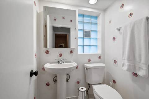 Tiny photo for 3805 W Jarlath Street, Lincolnwood, IL 60712 (MLS # 12727536)