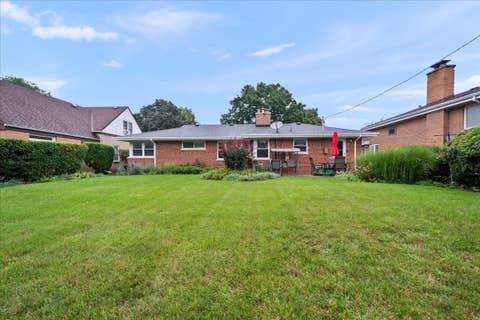Tiny photo for 3805 W Jarlath Street, Lincolnwood, IL 60712 (MLS # 12727536)