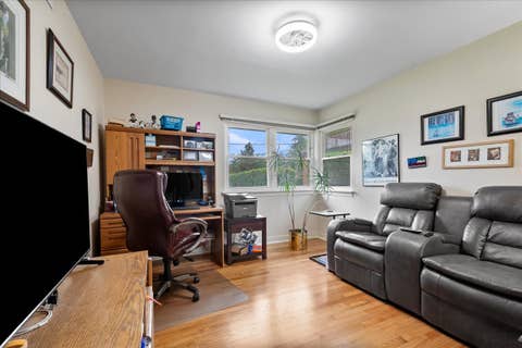 Tiny photo for 3805 W Jarlath Street, Lincolnwood, IL 60712 (MLS # 12727536)