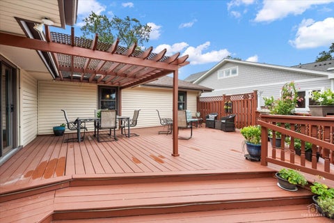 Tiny photo for 1420 E Green Lane, Mount Prospect, IL 60056 (MLS # 12756295)