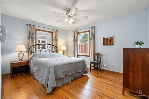Tiny photo for 1420 E Green Lane, Mount Prospect, IL 60056 (MLS # 12756295)