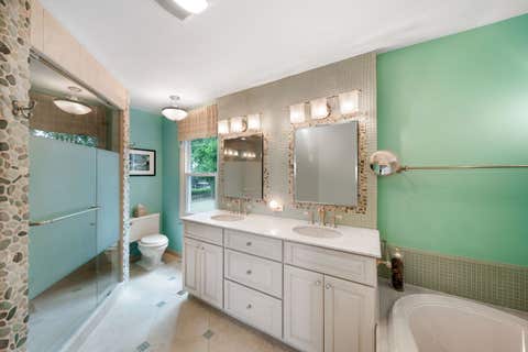 Tiny photo for 1170 Green Knolls Drive, Buffalo Grove, IL 60089 (MLS # 12696939)