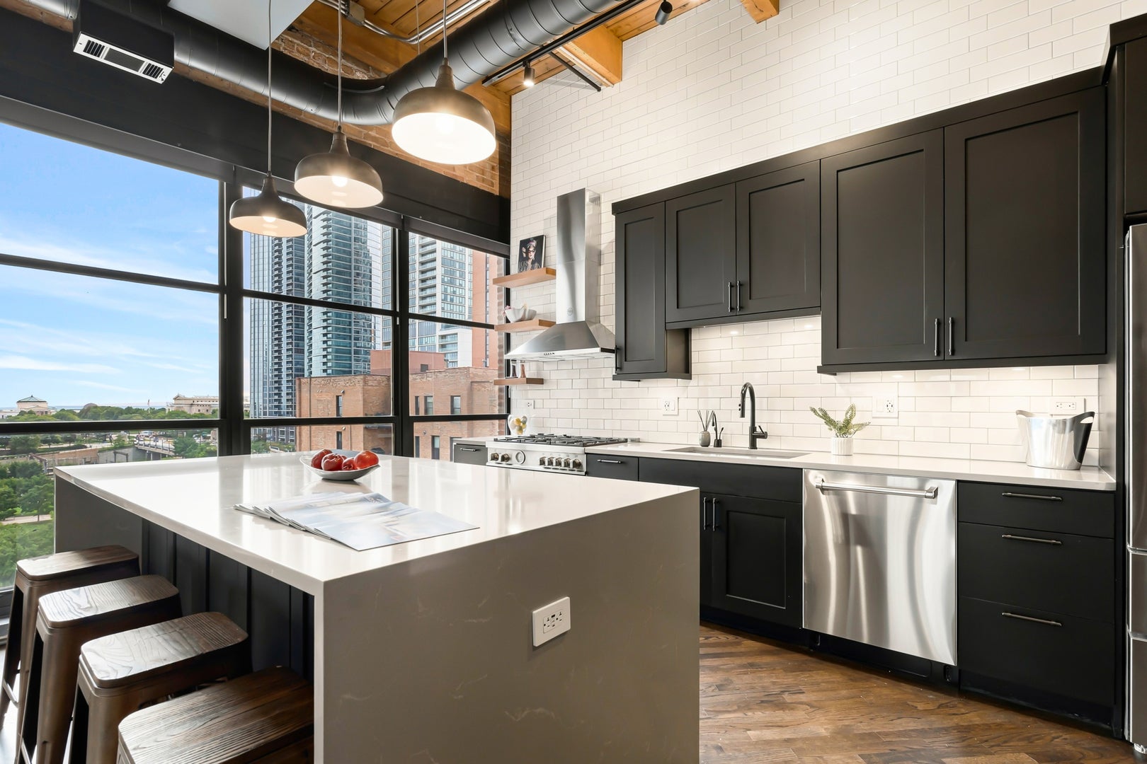 1133 S Wabash Avenue 806