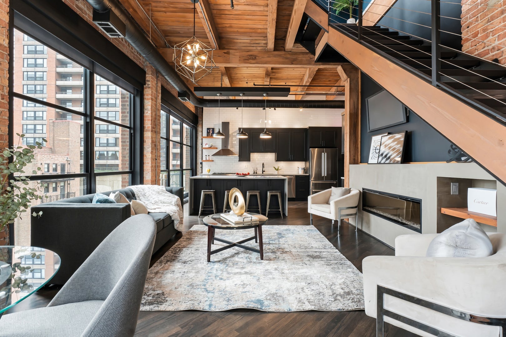 1133 S Wabash Avenue 806