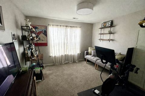 Tiny photo for 83 Keeneland Court, Grayslake, IL 60030 (MLS # 12588021)