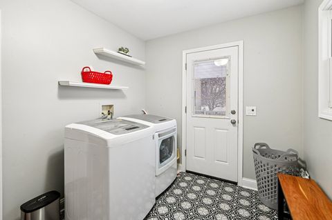 Tiny photo for 131 W Chicago Avenue, Downers Grove, IL 60515 (MLS # 12524630)