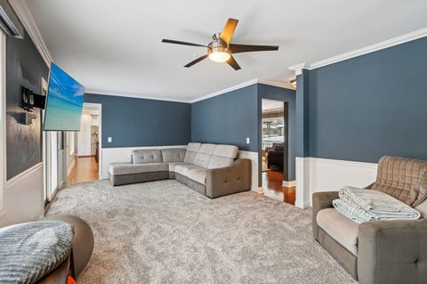 Tiny photo for 131 W Chicago Avenue, Downers Grove, IL 60515 (MLS # 12524630)