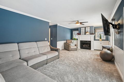 Tiny photo for 131 W Chicago Avenue, Downers Grove, IL 60515 (MLS # 12524630)