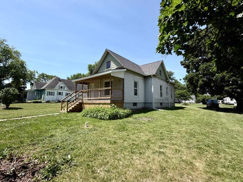 Tiny photo for 38 Maple Street, Saunemin, IL 61769 (MLS # 12666161)
