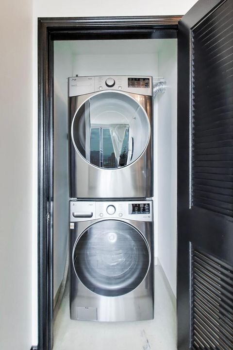 Tiny photo for 225 N Columbus Drive #7702, Chicago, IL 60601 (MLS # 12624622)