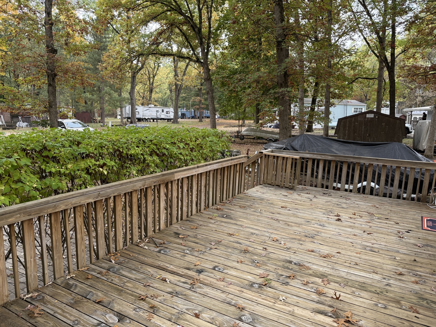 1-108 Woodhaven Lakes