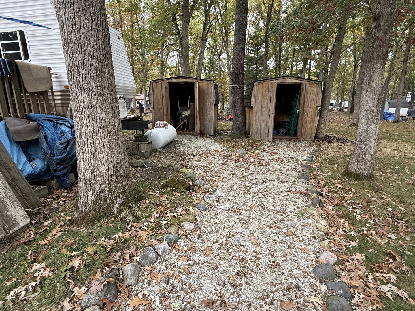 1-108 Woodhaven Lakes