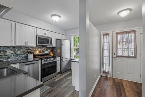 Tiny photo for 343 Cane Garden Circle #CIR, Aurora, IL 60504 (MLS # 12693384)