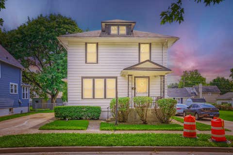 Photo of 709 Center Street, Waukegan, IL 60085 (MLS # 12733191)