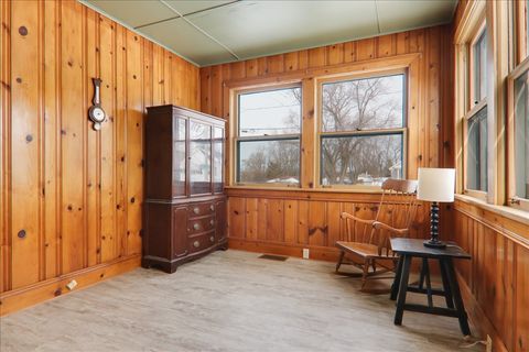 Tiny photo for 1310 N Livingston Street, Bloomington, IL 61701 (MLS # 12556859)