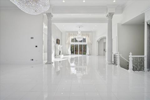 Tiny photo for 2315 N Arlington Heights Road, Arlington Heights, IL 60004 (MLS # 12461740)