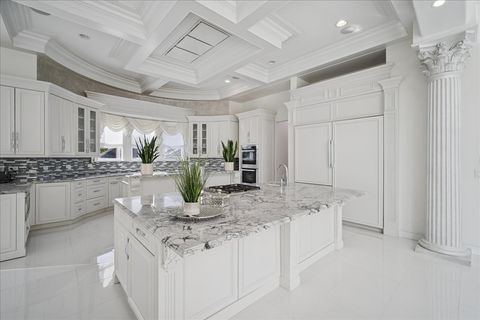 Tiny photo for 2315 N Arlington Heights Road, Arlington Heights, IL 60004 (MLS # 12461740)