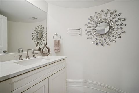 Tiny photo for 2315 N Arlington Heights Road, Arlington Heights, IL 60004 (MLS # 12461740)