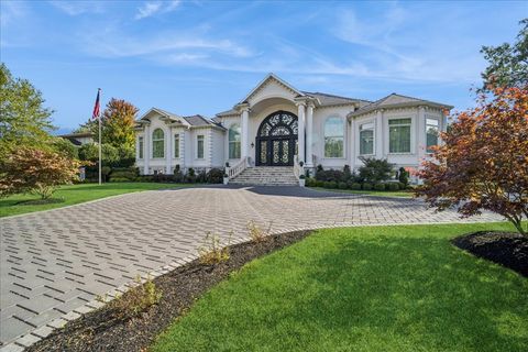 Tiny photo for 2315 N Arlington Heights Road, Arlington Heights, IL 60004 (MLS # 12461740)