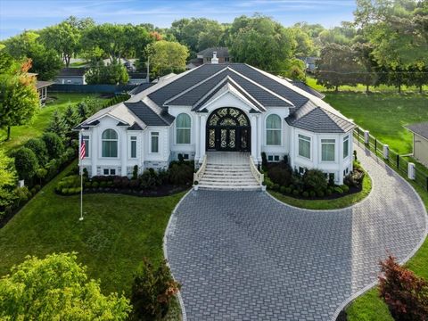 2315 N Arlington Heights Road Arlington Heights IL 60004