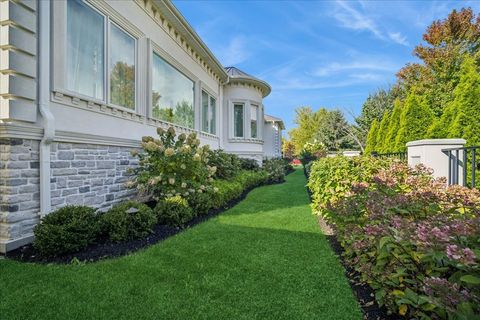 Tiny photo for 2315 N Arlington Heights Road, Arlington Heights, IL 60004 (MLS # 12461740)