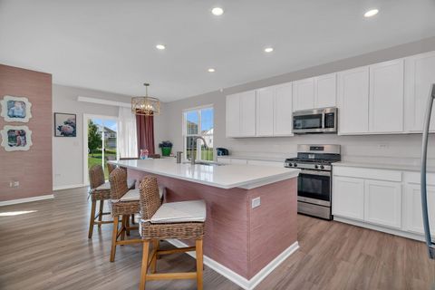 Tiny photo for 16151 S Lake View Road, Plainfield, IL 60586 (MLS # 12442953)