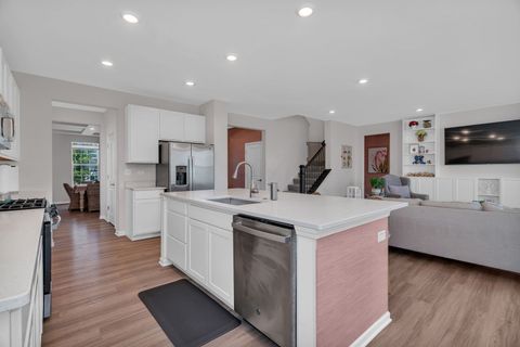 Tiny photo for 16151 S Lake View Road, Plainfield, IL 60586 (MLS # 12442953)