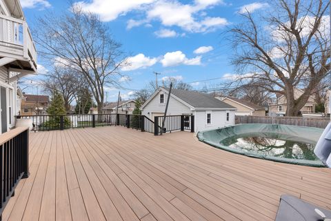 Tiny photo for 5009 W Catalpa Avenue, Chicago, IL 60630 (MLS # 12622440)