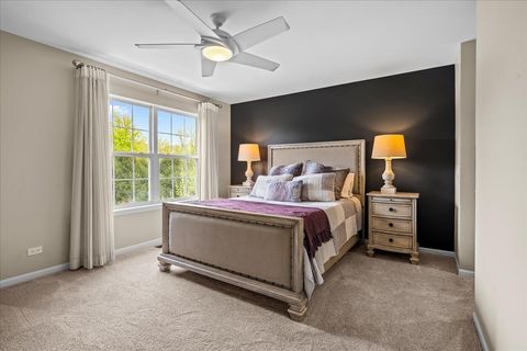 Tiny photo for 3390 Whirlaway Drive, Northbrook, IL 60062 (MLS # 12634998)