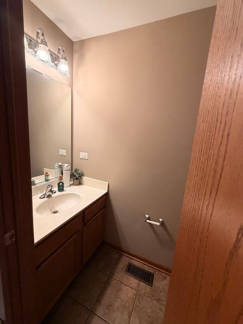 Tiny photo for 909 Timber Springs Drive, Joliet, IL 60432 (MLS # 12730832)