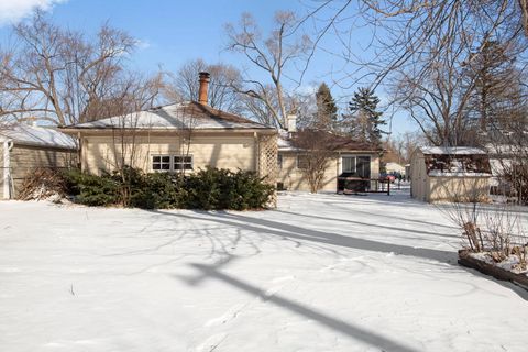 Tiny photo for 2705 Park Street, Rolling Meadows, IL 60008 (MLS # 12551786)