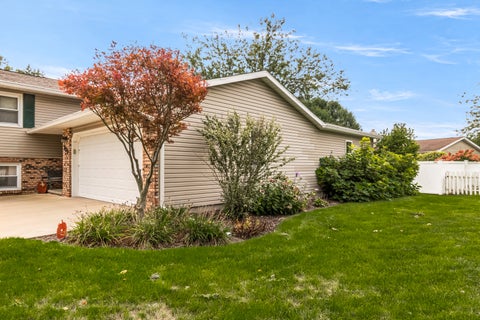 Tiny photo for 701 N Mohave Drive, Pontiac, IL 61764 (MLS # 12766280)