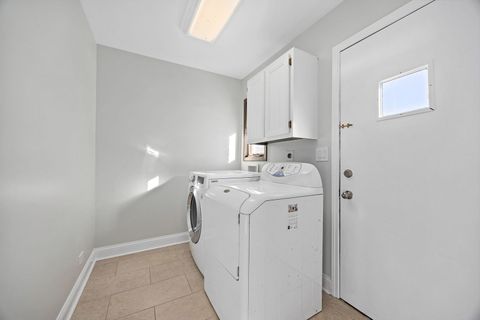 Tiny photo for 6209 Sleepy Hollow Lane, Lisle, IL 60532 (MLS # 12550091)