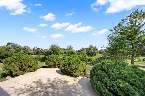 Tiny photo for 6209 Sleepy Hollow Lane, Lisle, IL 60532 (MLS # 12550091)