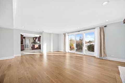 Tiny photo for 6209 Sleepy Hollow Lane, Lisle, IL 60532 (MLS # 12550091)