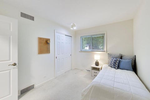 Tiny photo for 301 S Yale Avenue, Arlington Heights, IL 60005 (MLS # 12754054)