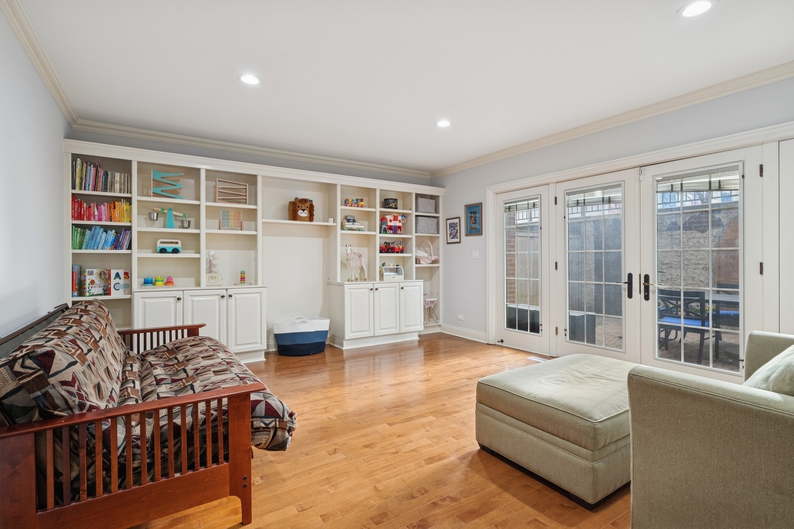 55 W Goethe Street 1236