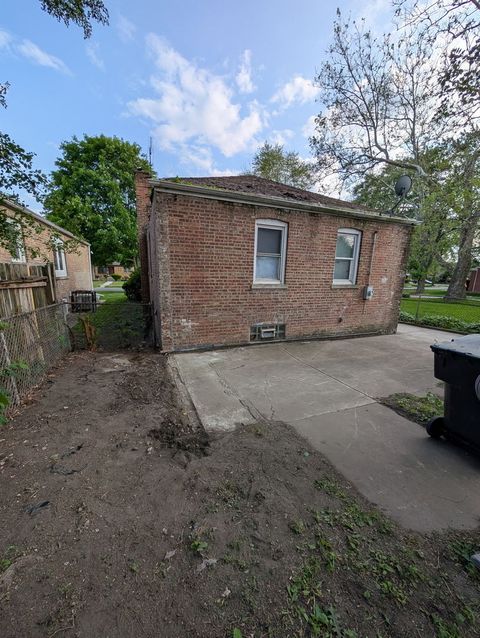 Tiny photo for 520 W 129TH Place, Chicago, IL 60628 (MLS # 12478478)