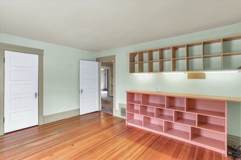 listing image 30