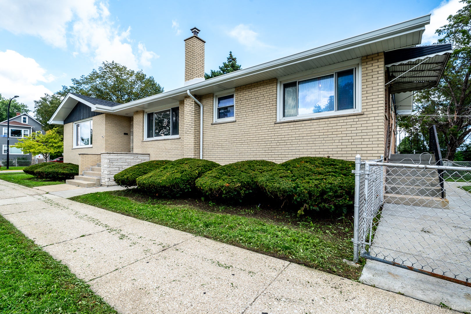 3045 S 48th Court